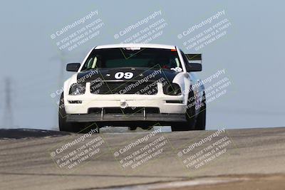 media/Oct-26-2025-CalClub SCCA (Sun) [[8ce1e69566]]/Group 4/Grapevine/